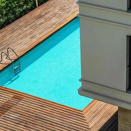 Апартаменты Quiet, Centrally Located Family Friendly Варна